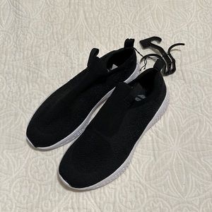 Avia Memory Foam Brand New!